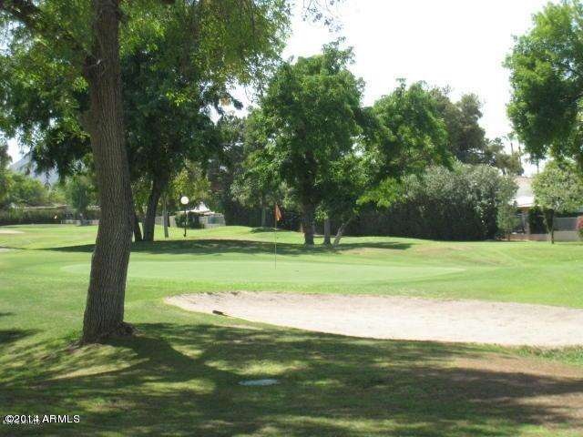 FORE! A PAR 3 COURSE