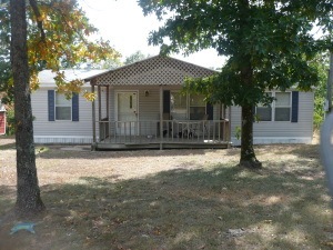 5705 wooded hills