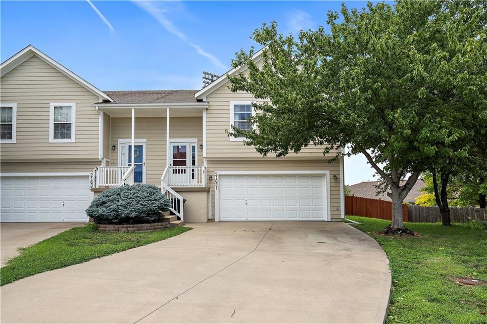 21631 S Main St, Spring Hill, KS 66083 - photo 1