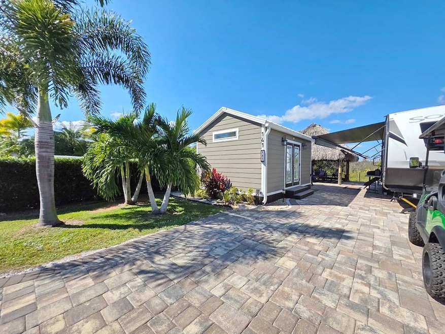 3929 SW 6th Glen unit 141, Okeechobee, FL 34974 - photo 1