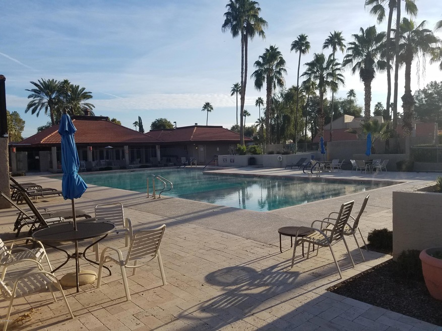 7300 camello del norte community pool