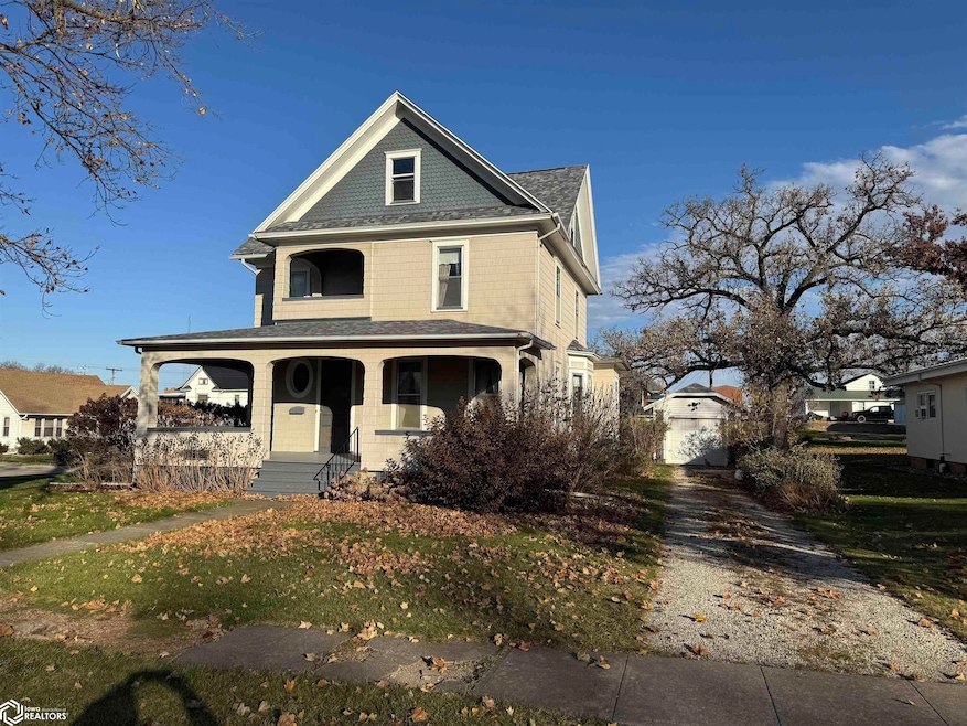 201 E Ohio St, Toledo, IA 52342 - photo 1