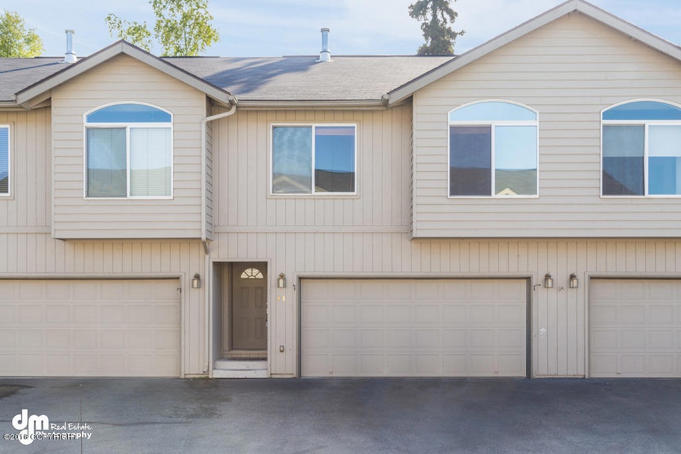 Exterior 2044-SMALL