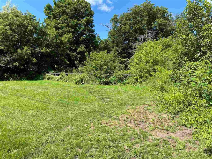 113 Speedwell Dr unit 5, Lyndonville, VT 05851 - photo 1