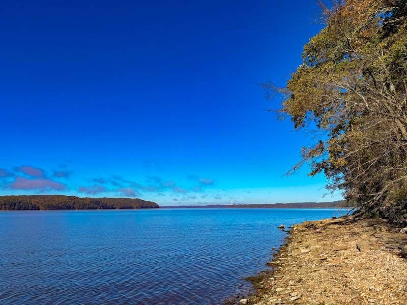 5 Lake Bend Shores, Florence, AL 35633 - photo 1