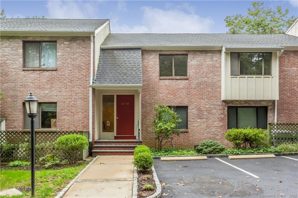 44 Hills Ln, Westport, CT 06880 - photo 1