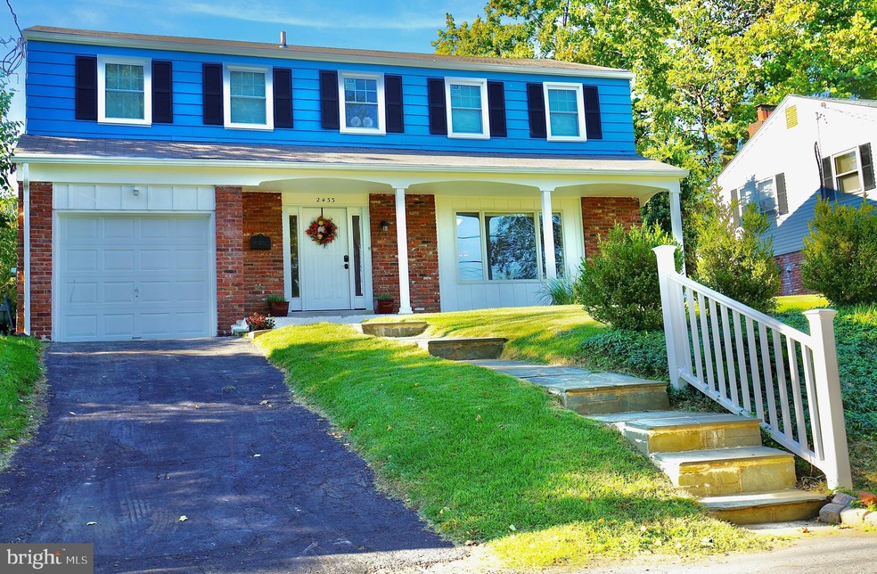 2433 Devon Ln, Drexel Hill, PA 19026 - photo 1