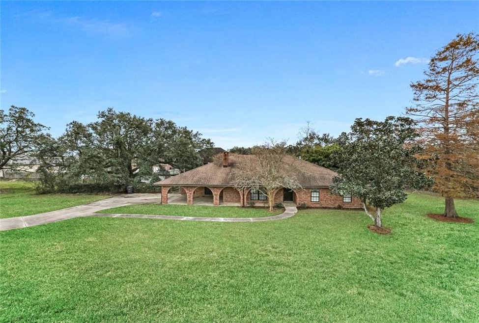 9936 Highway 23 None, Belle Chasse, LA 70037 - photo 1