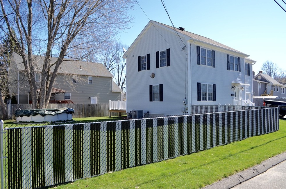 22 Clark St, Chicopee, MA 01013 - photo 1