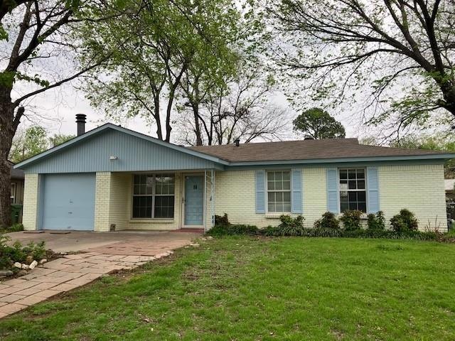 208 Bowles Dr, Hurst, TX 76053 - photo 1