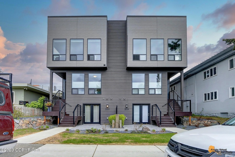 527 N Street