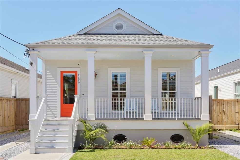 This home is so close to the French Quarter and Fa