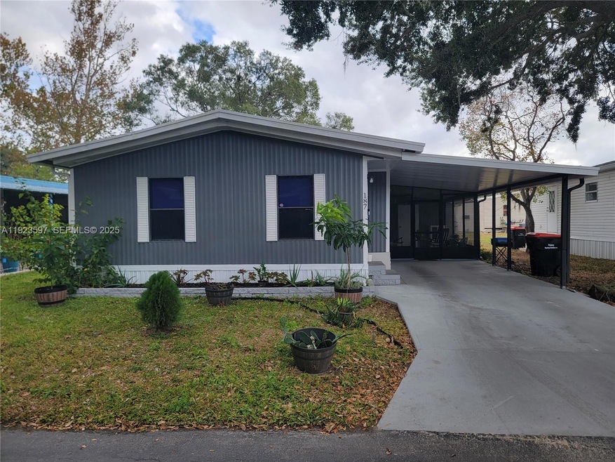 187 Imperial Dr N, Mulberry, FL 33860 - photo 1