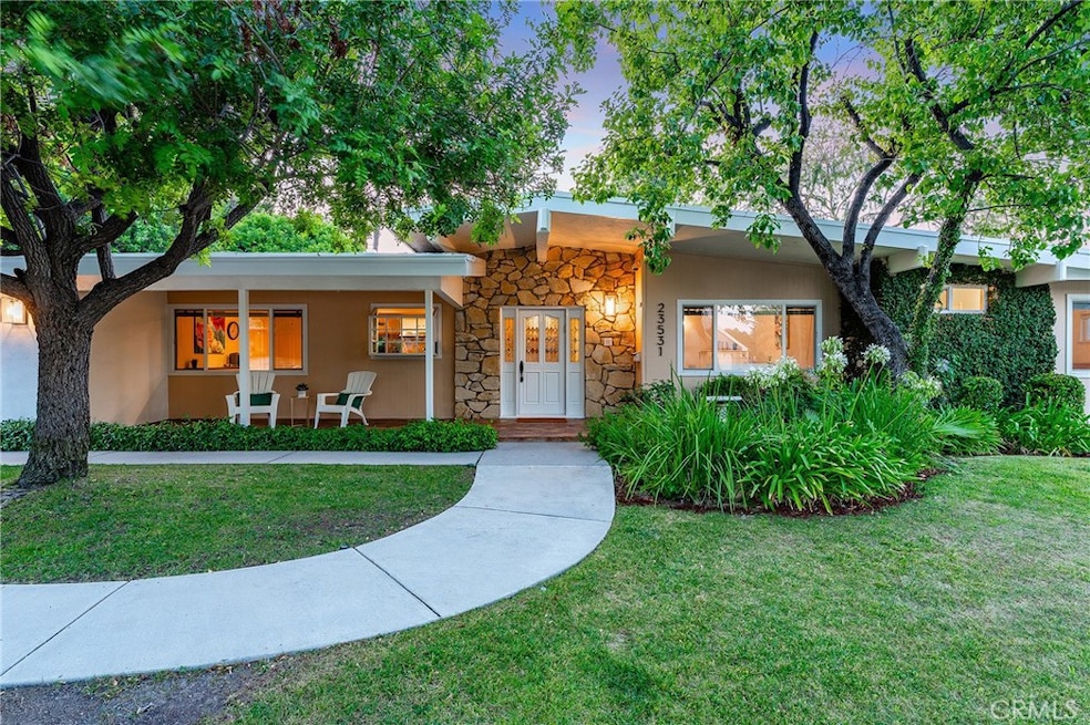 Sold $1,550,000 • Co-Listing Agent