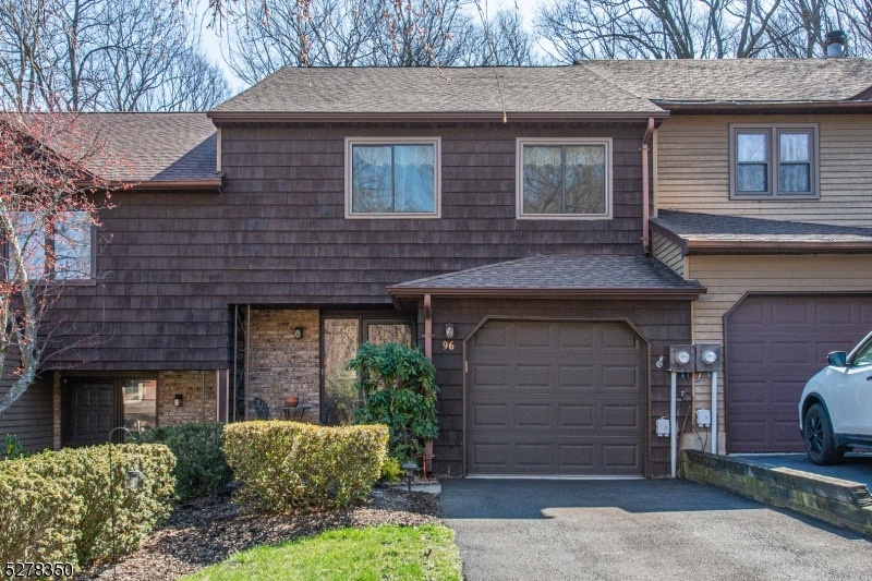 96 Patriots Rd, Morris Plains, NJ 07950 - photo 1