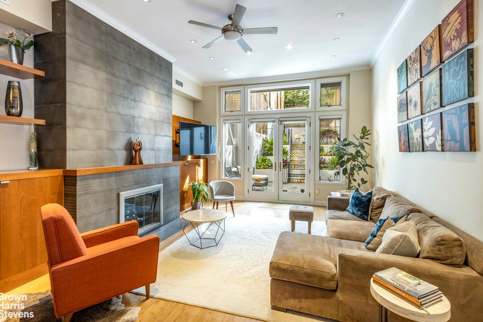 236 E 30th St, New York, NY 10016 - photo 1