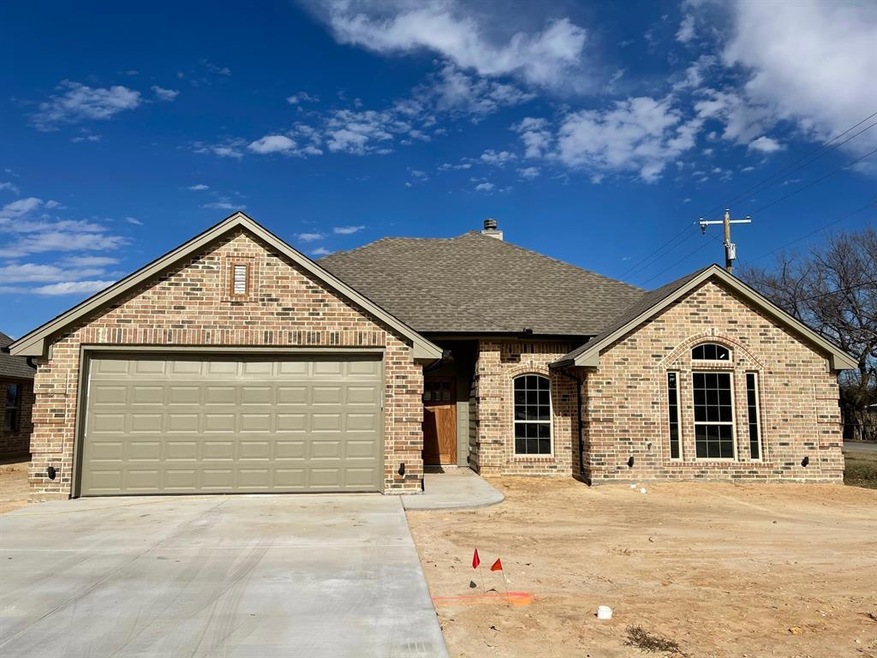 973 Avagail Ave, Springtown, TX 76082 - photo 1