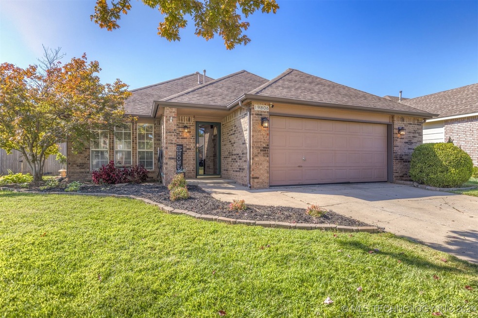 19806 E 38th St S, Broken Arrow, OK 74014 - photo 1