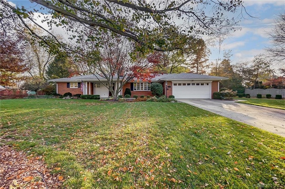 1058 Stanwick Dr, Beavercreek, OH 45430 MLS 899102