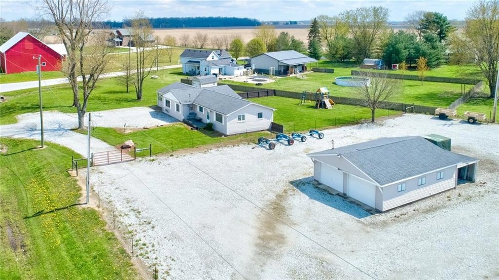 37 W Us 52, Fountaintown, IN 46130 - photo 1