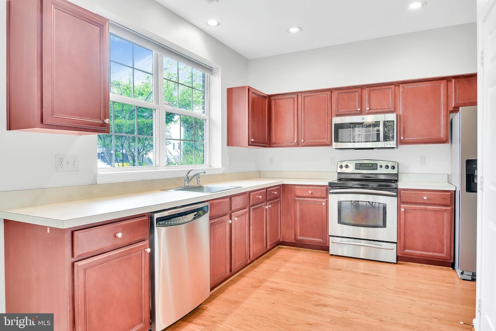 2505 Revere Ct unit 31C, Crofton, MD 21114 - photo 1