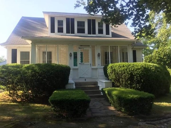 8 Garfield St, Methuen, MA 01844 - photo 1