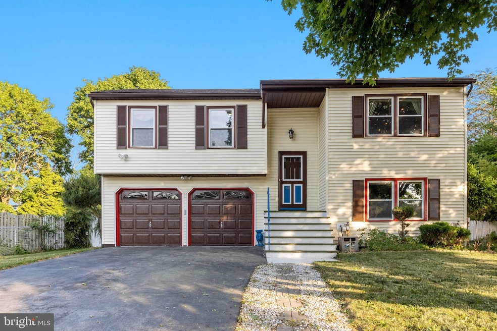 68 Misty Morn Ln, Ewing, NJ 08638 - photo 1