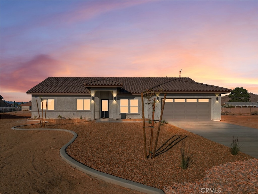 15605 Dale Evans Pkwy, Apple Valley, CA 92307 - photo 1