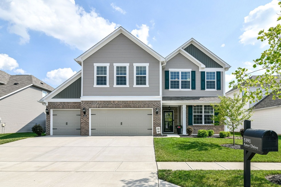 5391 Aster Dr, Plainfield, IN 46168 - photo 1