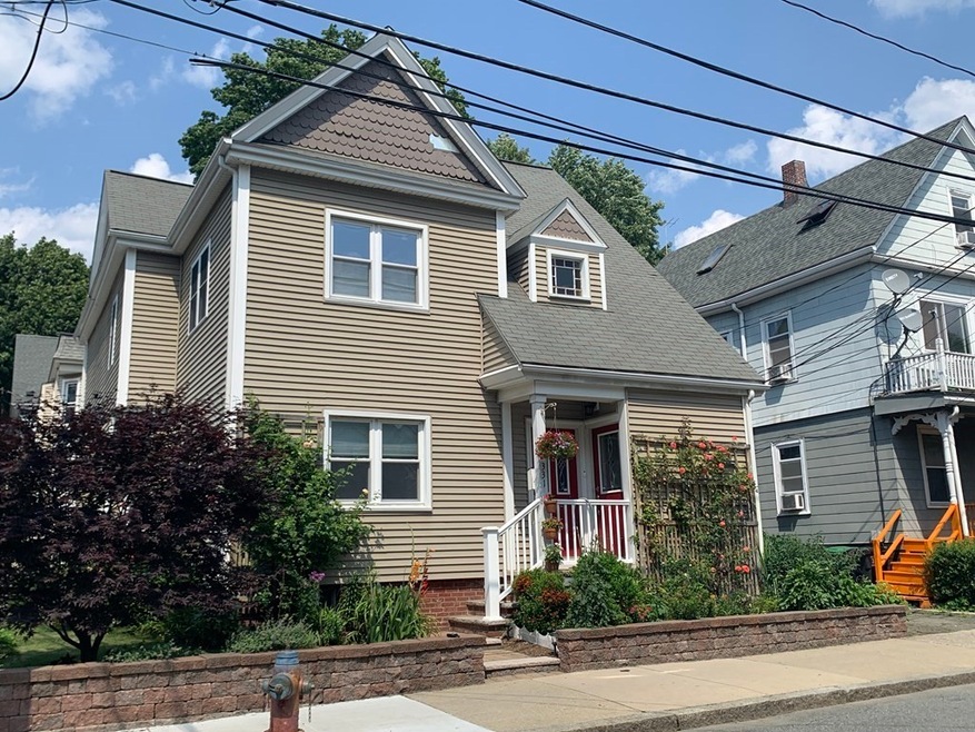 331 Summer St unit 1, Somerville, MA 02144 - photo 1