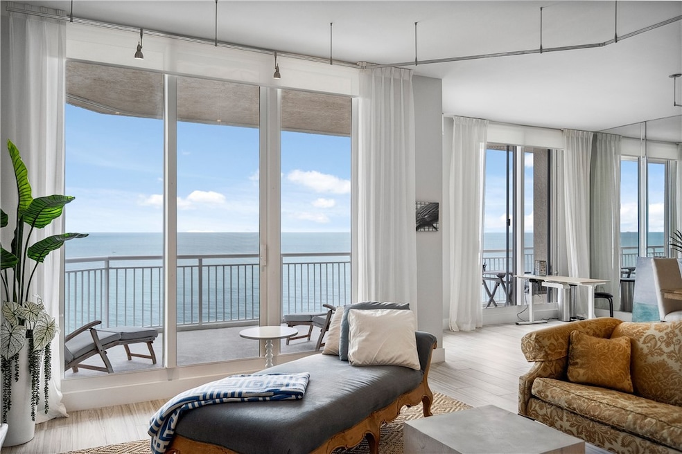 3880 N Highway A1a unit Ph 2, Hutchinson Island, FL 34949 - photo 1