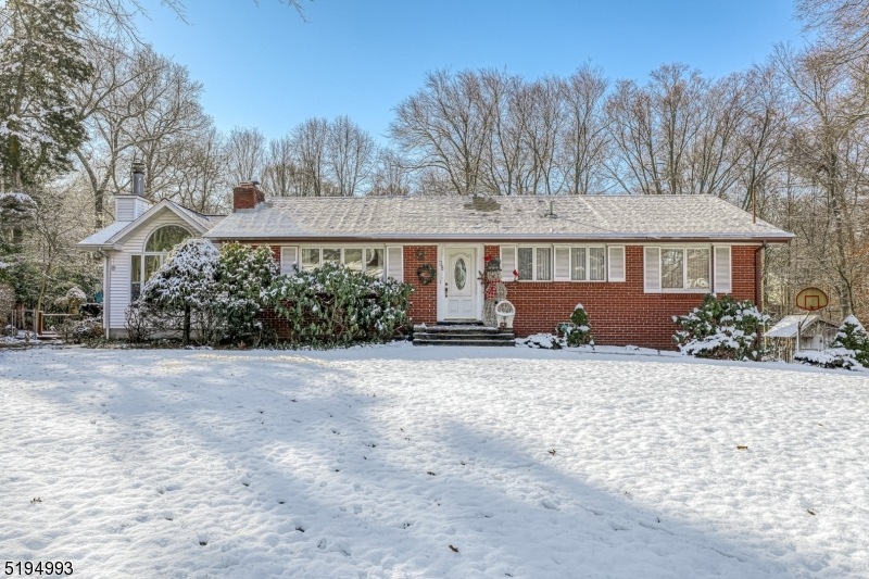 38 Chuckanutt Dr, Oakland, NJ 07436 - photo 1