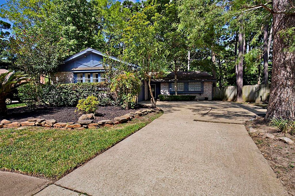 12006 Willow Branch Ct, Houston, TX 77070 - photo 1