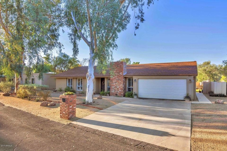 827 E Village Cir Dr S-large-002-17-Fron
