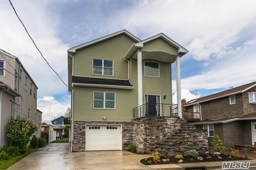 2841 Alder Rd, Bellmore, NY 11710 - photo 1