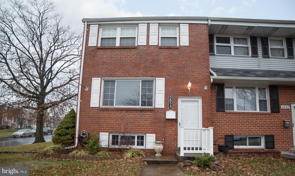 5654 Chelwynd Rd, Halethorpe, MD 21227 - photo 1