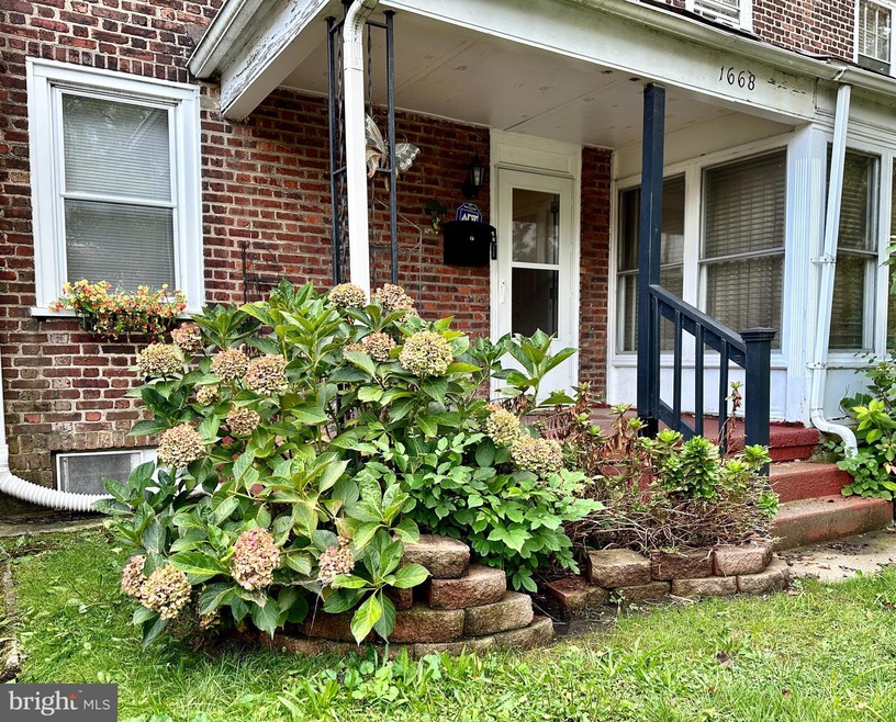 1668 Minnesota Rd, Camden, NJ 08104 - photo 1