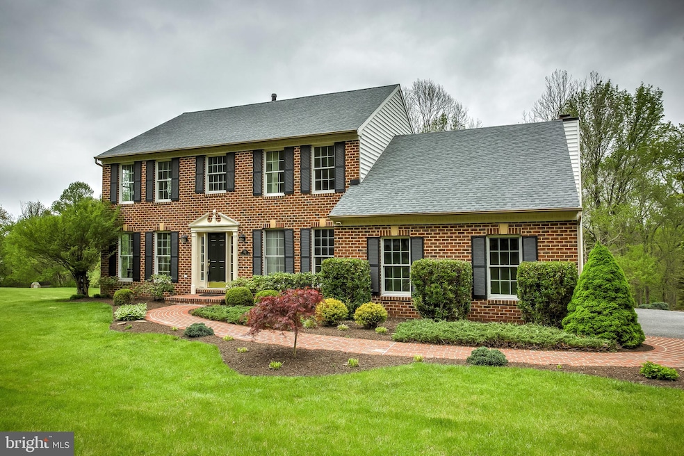 726 Cockeys Mill Rd, Reisterstown, MD 21136 - photo 1