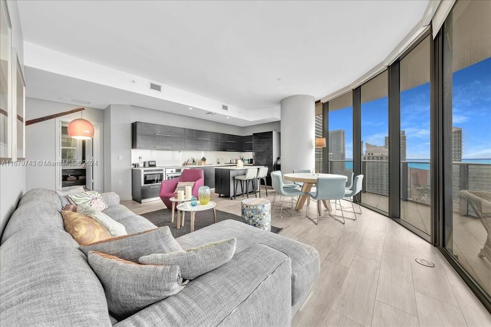 Sold $1,100,000 • Co-Listing Agent