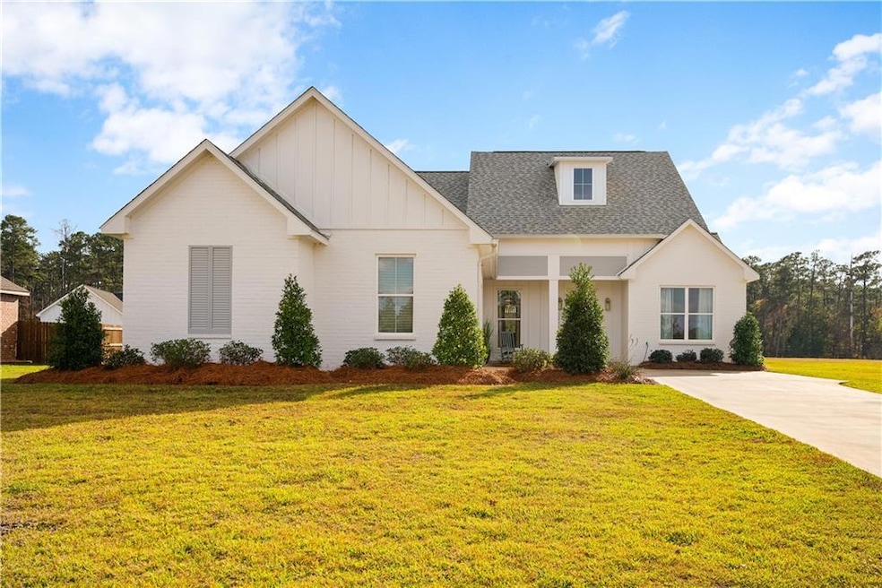 2216 Forest Trail, Woodworth, LA 71485 - photo 1