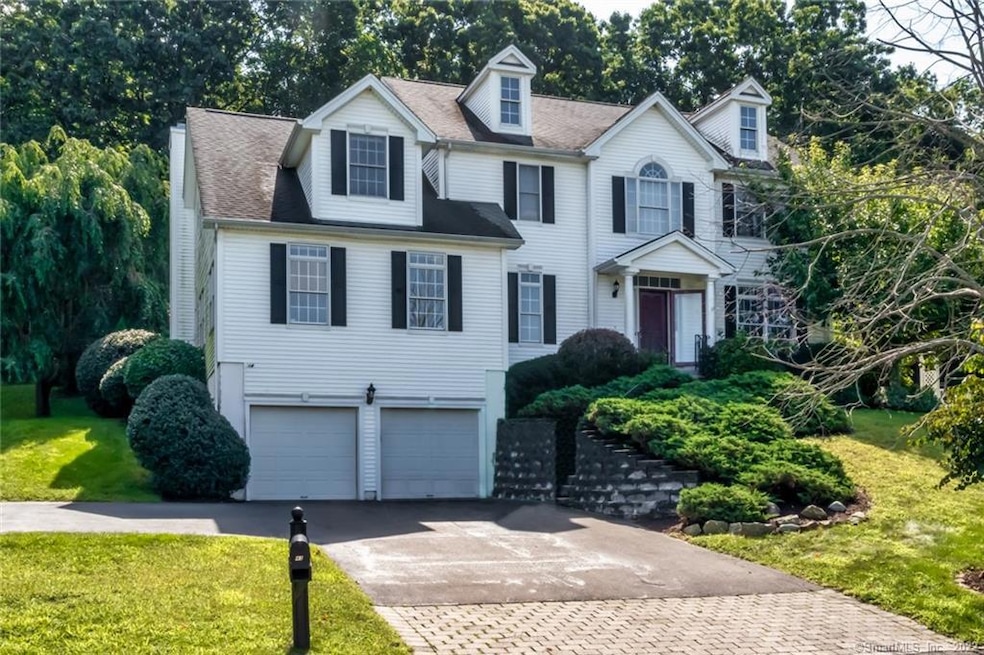 43 Saranac Rd, Milford, CT 06461 - photo 1