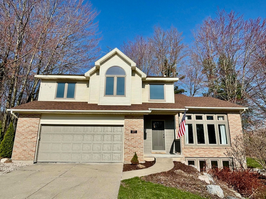 Sold $547,650 • Co-Listing Agent