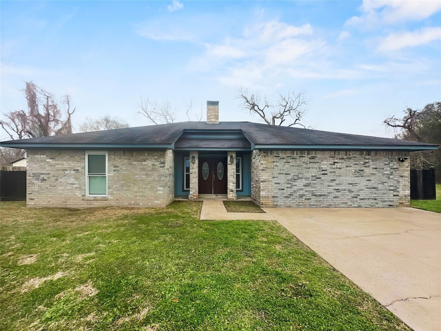 2695 County Road 769b, Brazoria, TX 77422 - photo 1