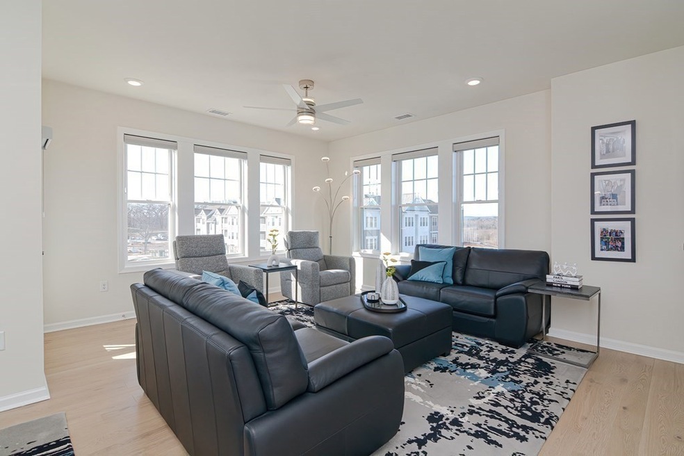 1 Peters Farm Way unit 1401, Westborough, MA 01581 - photo 1