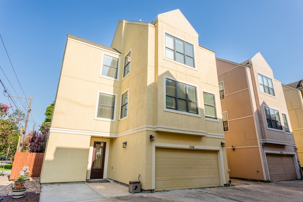 1504 Thompson St, Houston, TX 77007 - photo 1