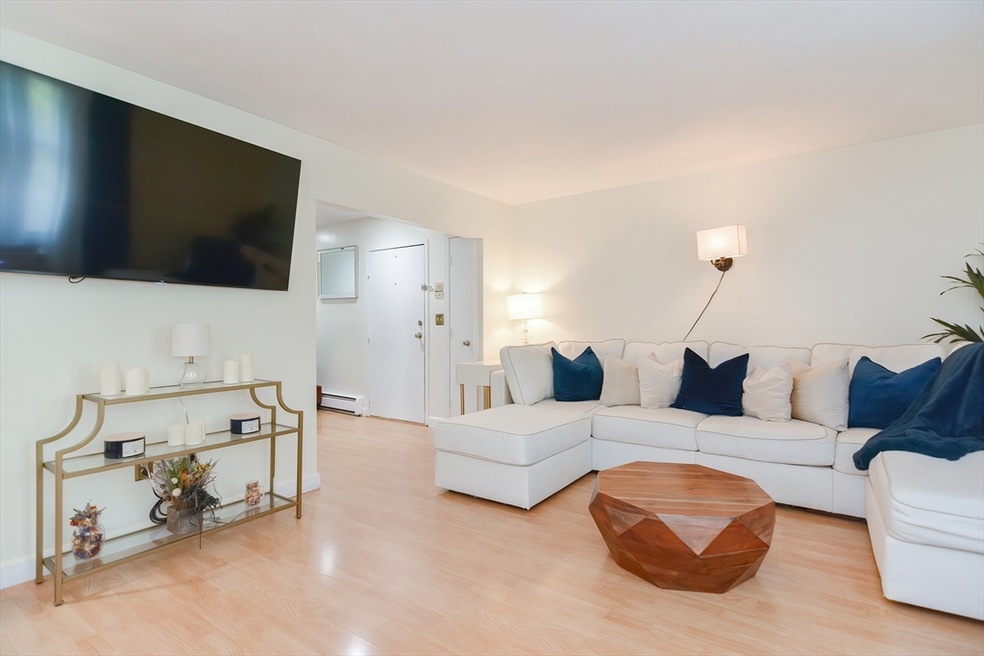 50 Brookvale St unit 2B, Lynn, MA 01905 - photo 1