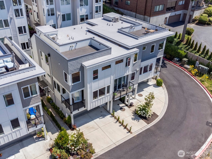 The roof top deck is plumbed with water and natural gas.