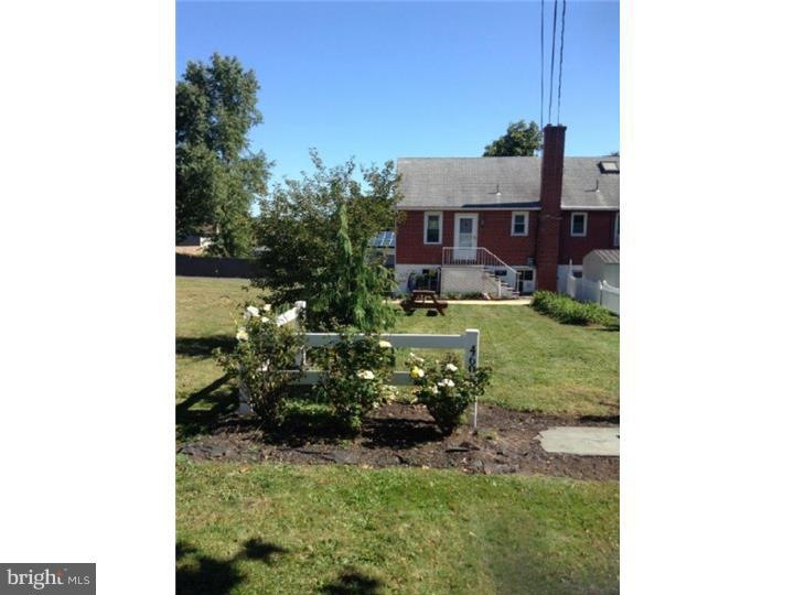 460 Penn St, Pennsburg, PA 18073 - photo 1