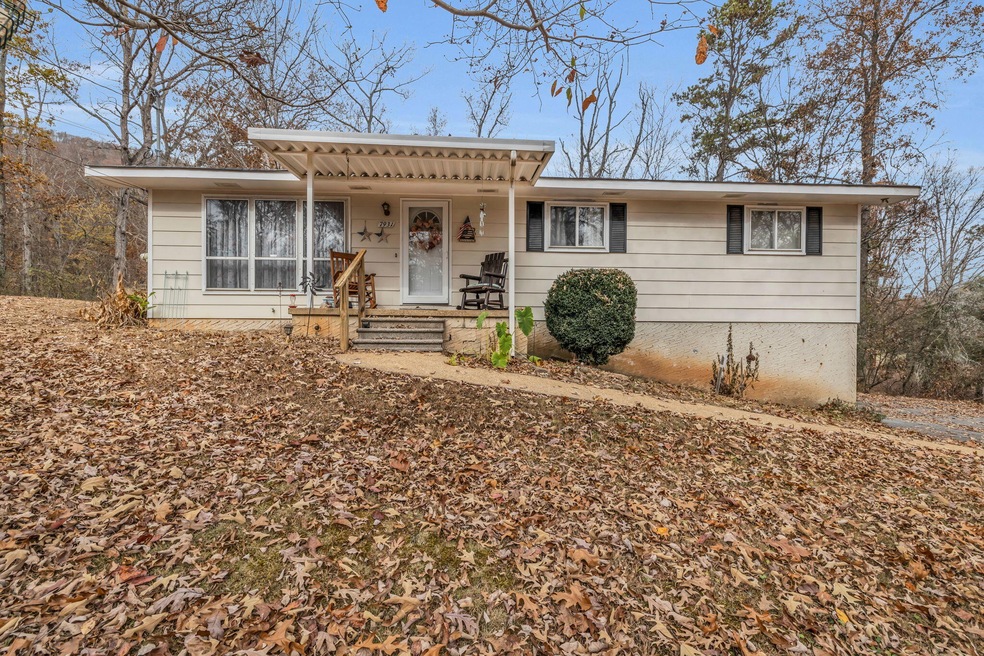 1-web-or-mls-7931-selcer-rd