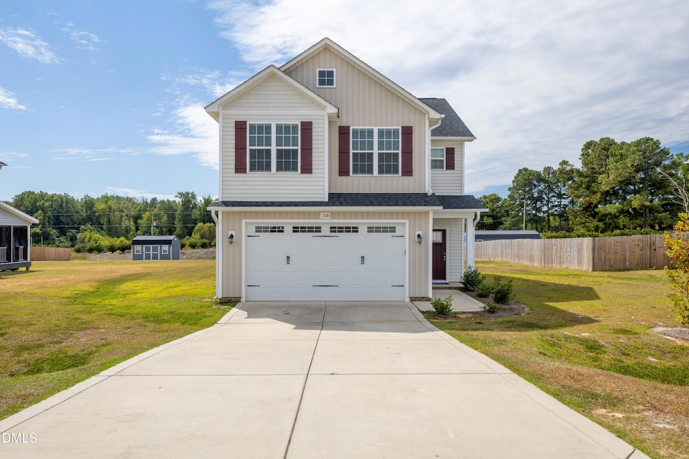 108 Fireside Dr, Benson, NC 27504 - photo 1